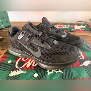 💥Nike Air Max Alpha Trainer 4, size 12, Black/Anthracite, pre-owned